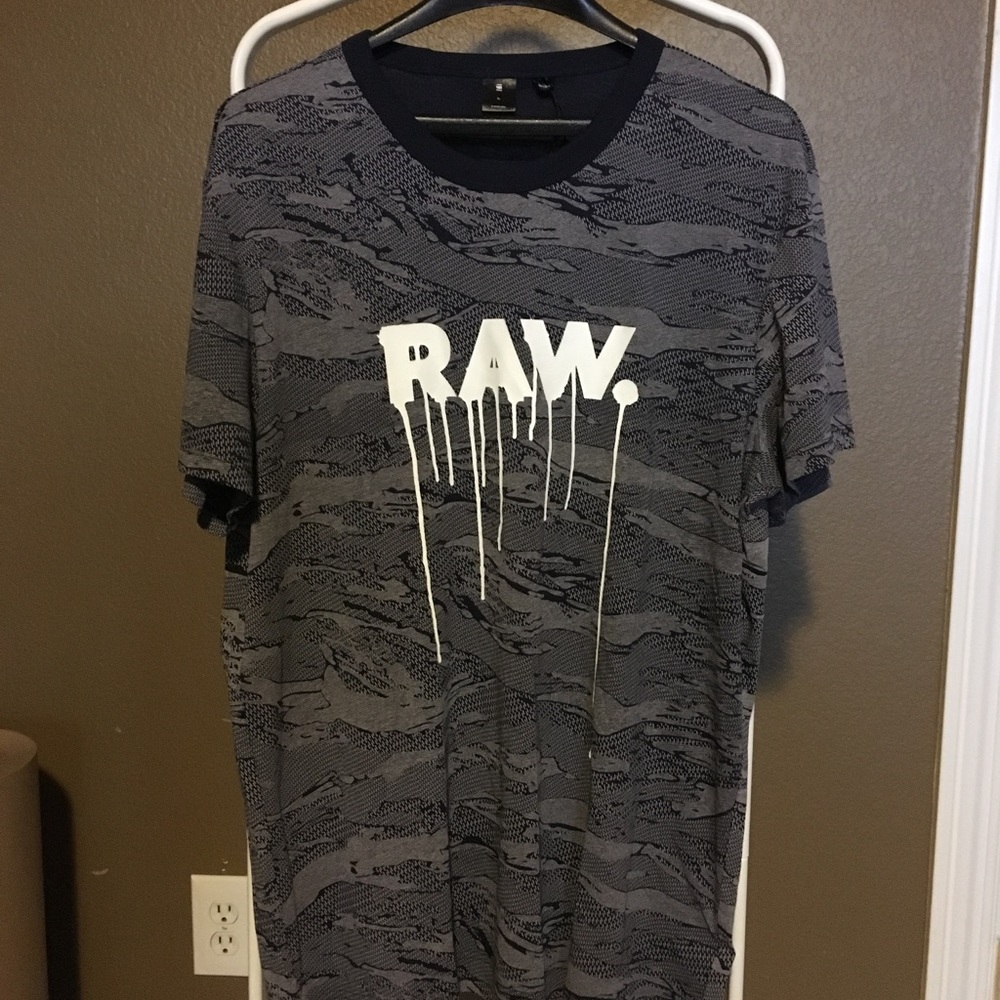 Rhino "RAW" T-shirt. XL